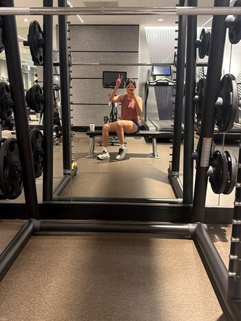 Full leaked Mrunal thakur private photo