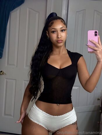 Full leaked Ms differentt private onlyfans photo