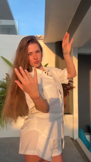 Full leaked Ms selinka private onlyfans photo