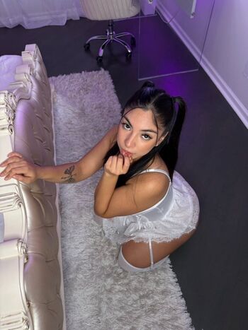 Full leaked Msalondrarae page private photo