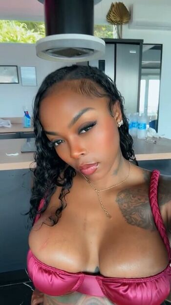 Full leaked Mslolaqueen private photo
