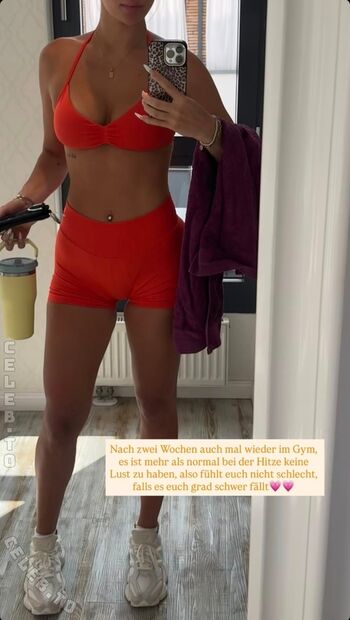 Full leaked Mthlara private photo