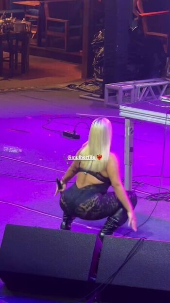 Mulher Filé