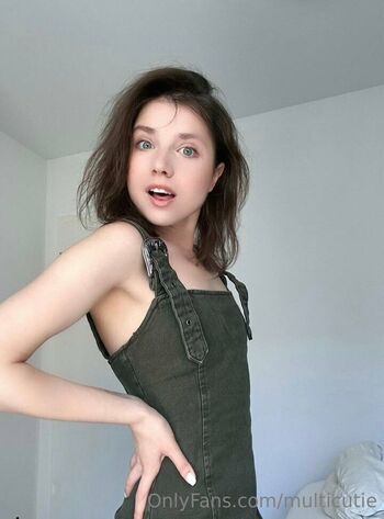 Full leaked Multicutie private photo
