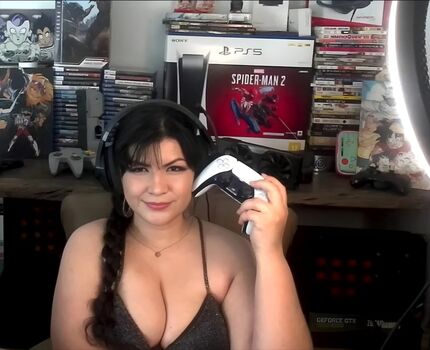 Full leaked Munikashe private photo