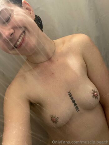 Full leaked Muscle peach private photo