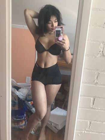Full leaked Musclemochi private photo