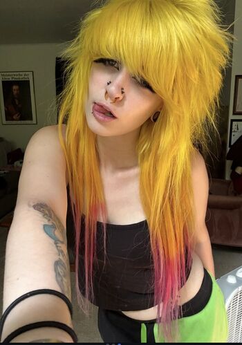 Full leaked Mushroomfairy private photo