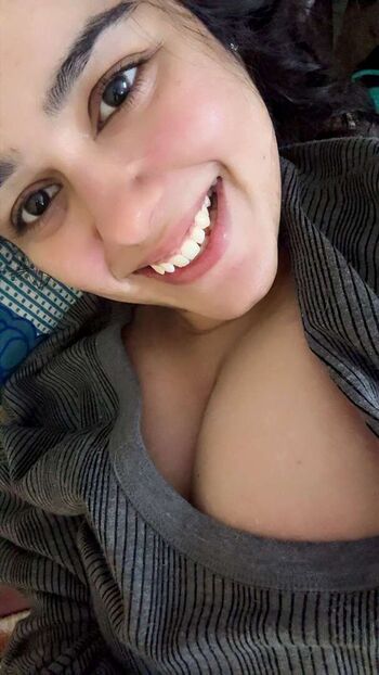 Full leaked Muskaan varshney private onlyfans photo