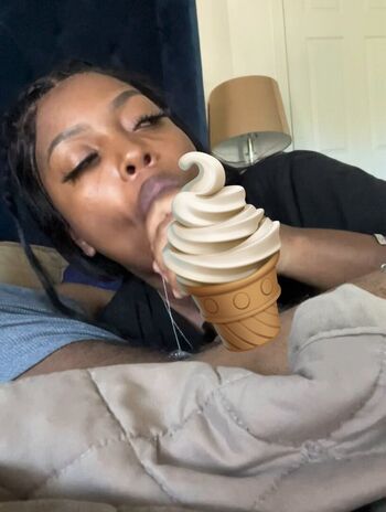 Full leaked Muthafuckinlae private photo
