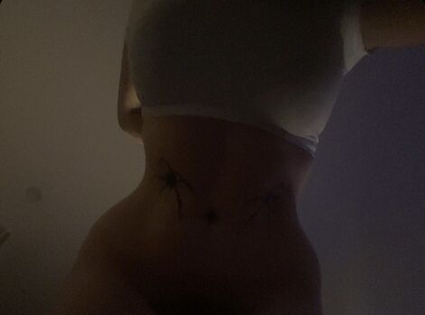 Full leaked Mwaddeleine  page private onlyfans photo