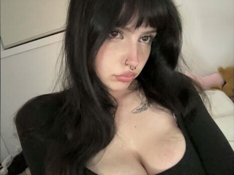 Full leaked Mwaddeleine private onlyfans photo