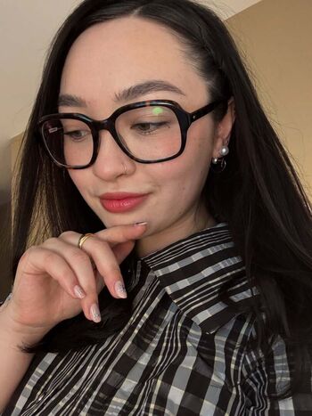 Full leaked Mxmtoon private onlyfans photo