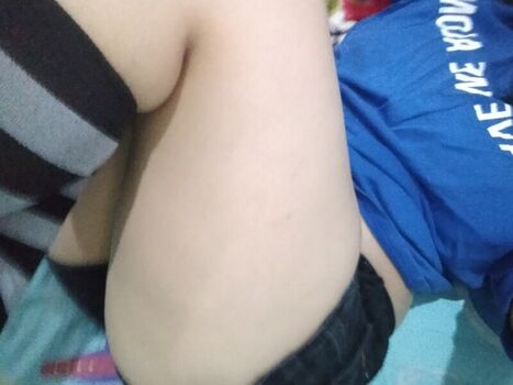 Full leaked Mxronaa private photo