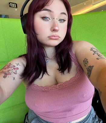 Full leaked Mxwuni private onlyfans photo