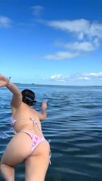 Full leaked My foreign roommate private onlyfans photo