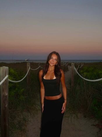 Full leaked Mya hart private photo