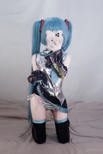 Full leaked Leonasden private onlyfans photo