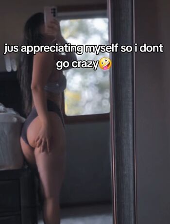 Full leaked Mylong vang private photo