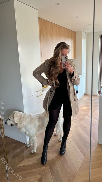 Full leaked Mylovetatras private onlyfans photo