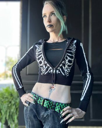 Full leaked Mystic vee private photo