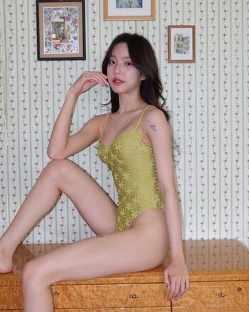 Full leaked N niniee page private photo