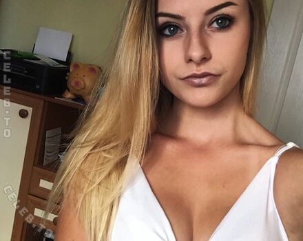 Full leaked Naataalia n private onlyfans photo