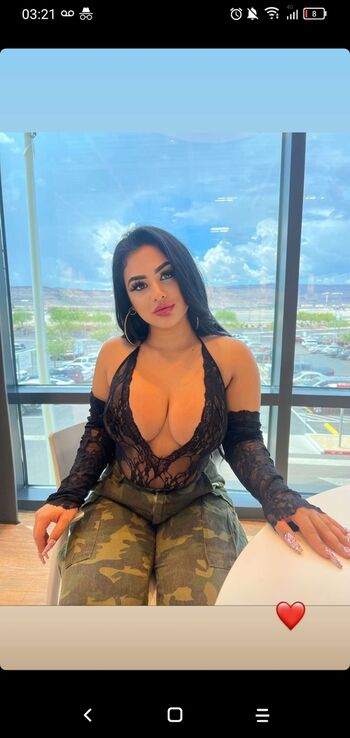 Full leaked Nadia khar private photo