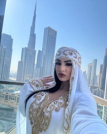 Full leaked Nadia khar private photo