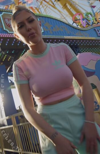 Full leaked Nadia offenbach private onlyfans photo