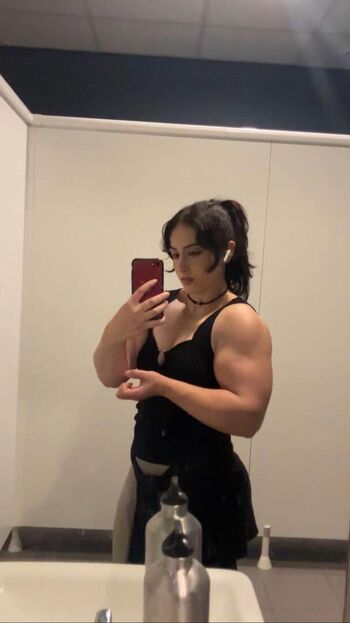 Full leaked Nadiafit bsb private onlyfans photo