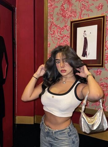 Full leaked Nadiasultanx page private onlyfans photo