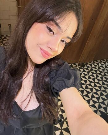 Full leaked Nadiasultanx private photo