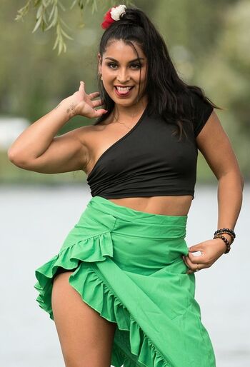 Full leaked Naela savidan private photo