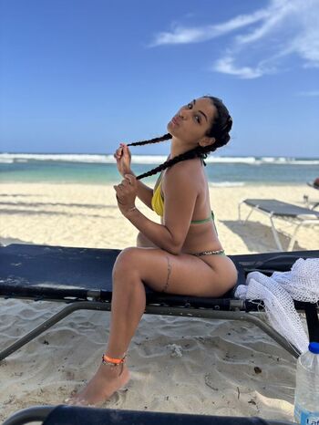 Full leaked Naela savidan private photo