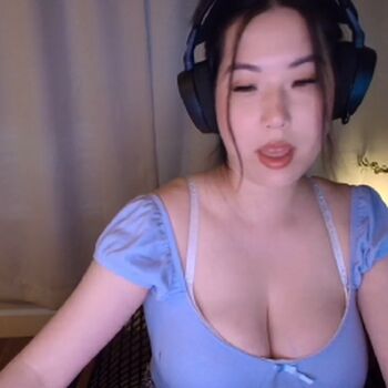 Full leaked Nahmie private photo