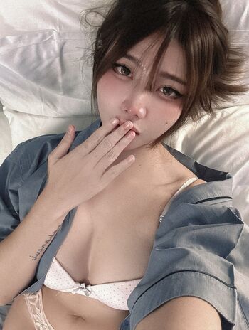 Full leaked Nahaneulll page private onlyfans photo