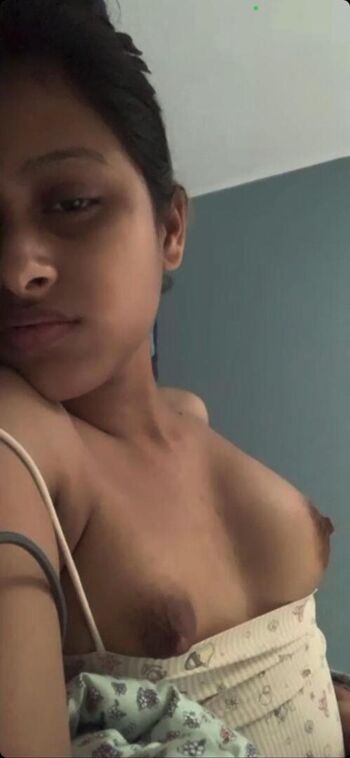 Full leaked Naihrita bhattacharjee private photo