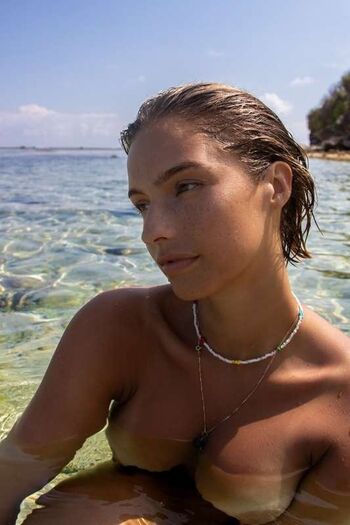 Full leaked Naila van kommer private photo