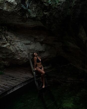 Full leaked Naila van kommer private photo