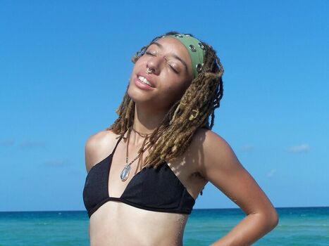 Full leaked Naima troutt private photo
