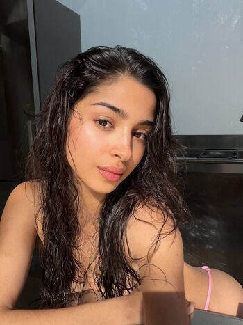 Full leaked Najwa khliwa private photo