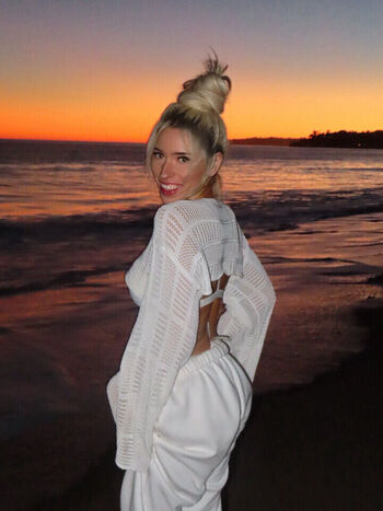 Full leaked Nami mmmy  page private onlyfans photo