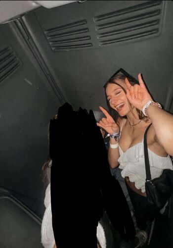 Full leaked Nanou philips private onlyfans photo