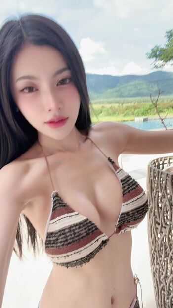 Full leaked Nantaphak khampitoon page private photo