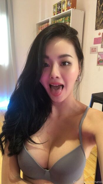 Full leaked Nanzii private onlyfans photo