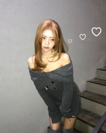 Full leaked Naoi rei page private onlyfans photo