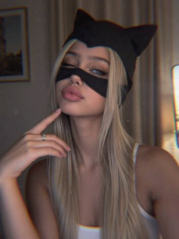 Full leaked Naomi aiello page private photo