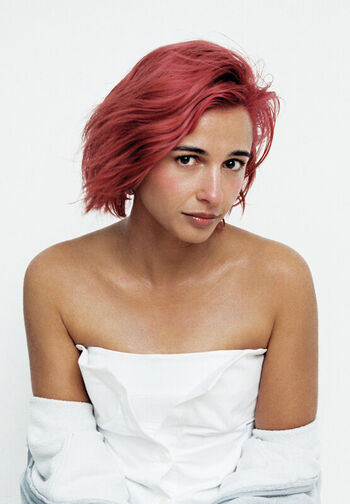 Full leaked Naomi scott private photo
