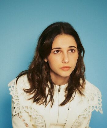 Full leaked Naomi scott private photo